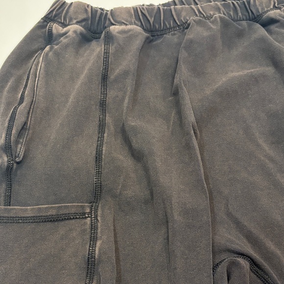 FP Movement by Free People Hot Shot Pants  -Size small - Picture 4 of 8